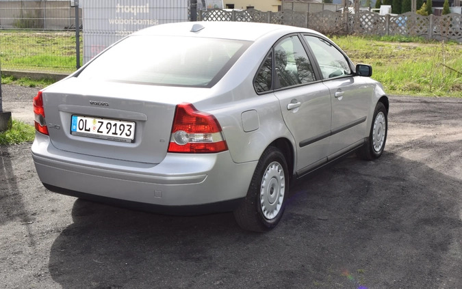 Volvo S40 cena 14900 przebieg: 214000, rok produkcji 2006 z Jarosław małe 211